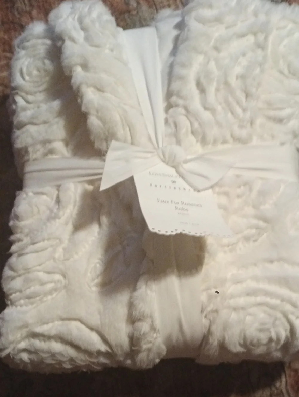 Pottery Barn Love Shack Fancy Fake Fur Rosettes Robe - Picture 1 of 7